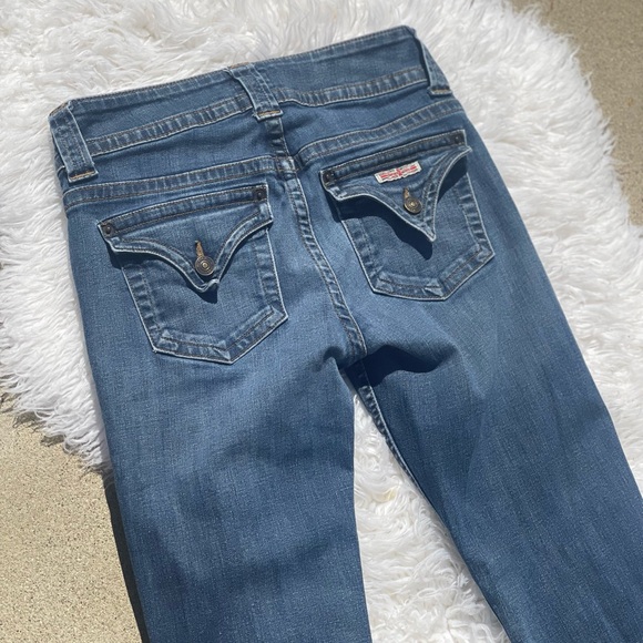 Hudson Signature Midrise Bootcut jeans. 26” waist 29” inseam - Picture 8 of 9